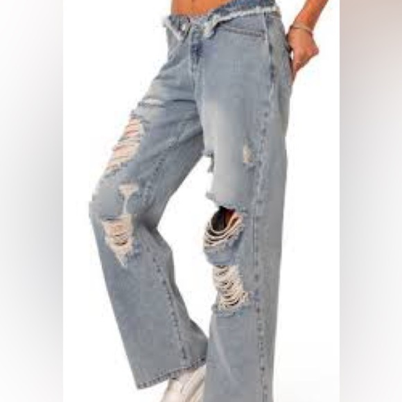 Edikted distressed jeans size medium excellent condition - Picture 1 of 4